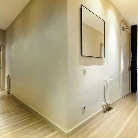 Batllo Luxury I דירה